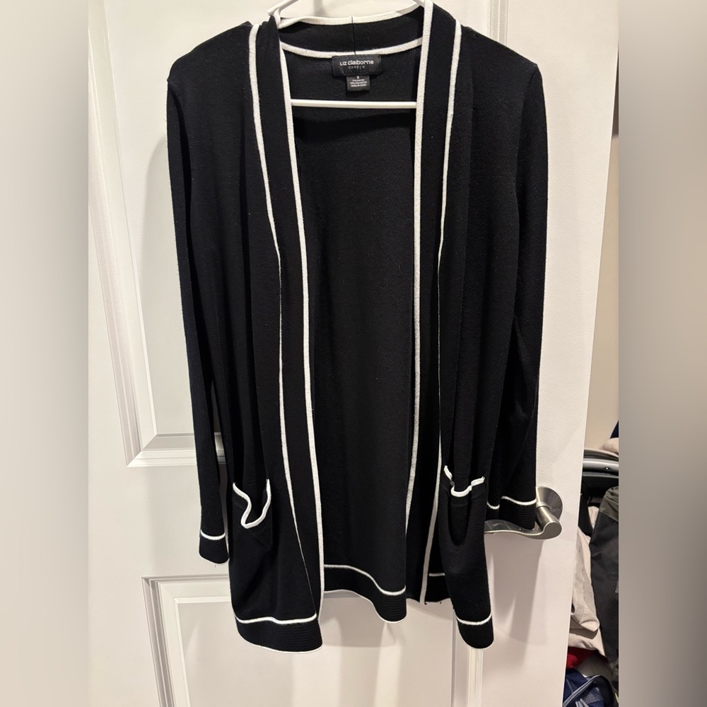 Liz Claiborne small black caridigan